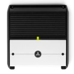 XD300/1v2 12 XD300/1v2 -Audio Discount Store XD300 1v2 FOH